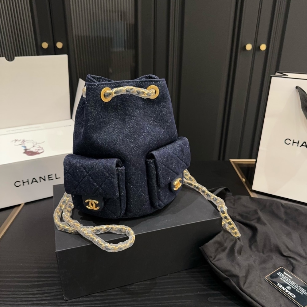 Chanel 25C Gold Tone Metal Denim Backpack Navy Blue 24Cm/10in