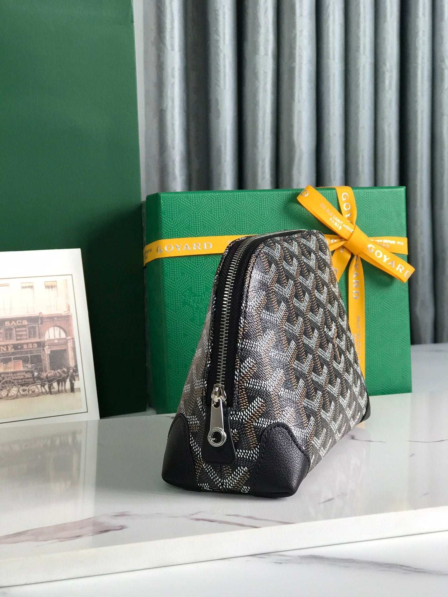 Goyard Vendôme Cosmetic Pouch 17 Cm Black Goyardine Canvas And Calfskin Trim