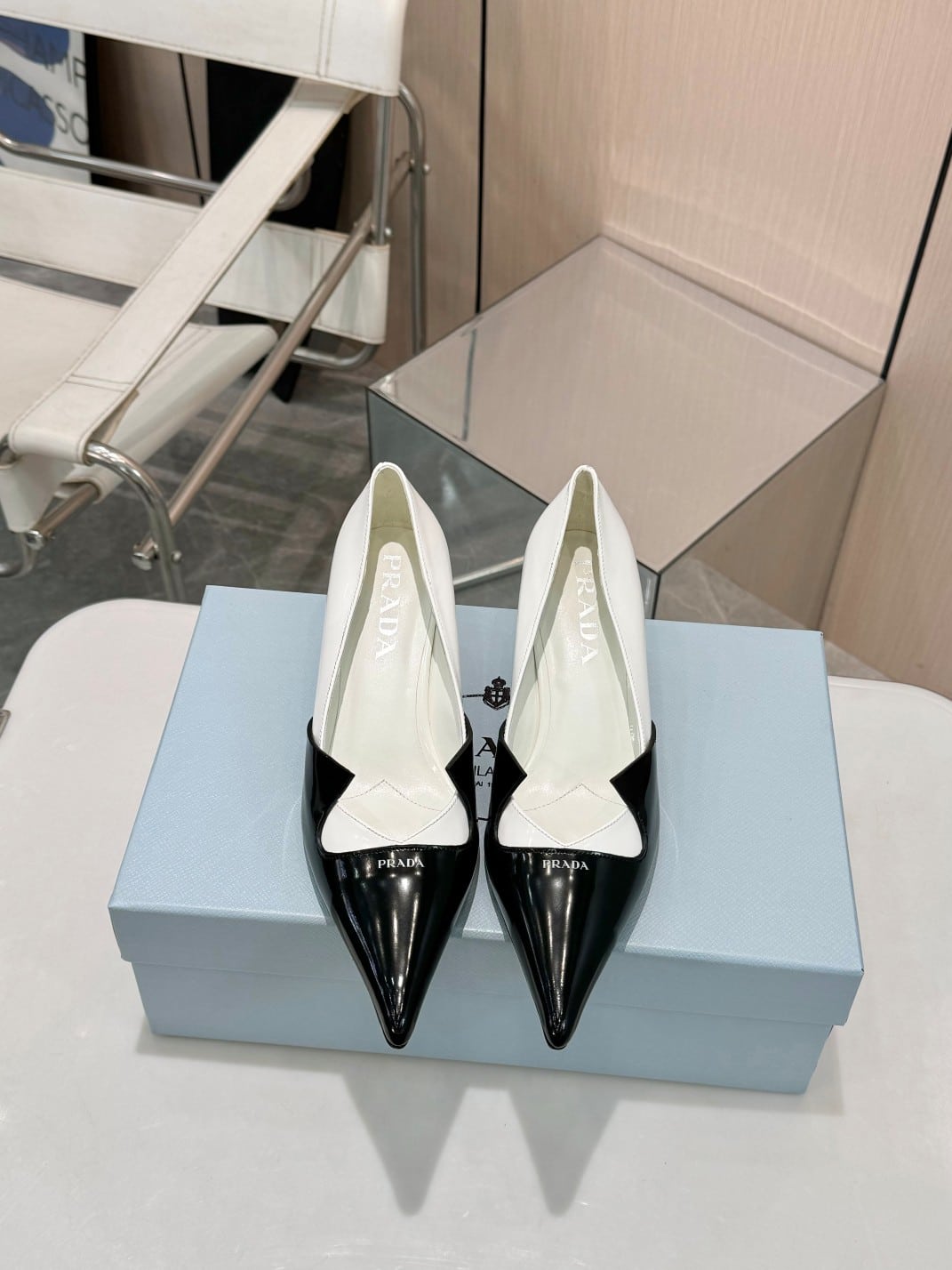 Prada Two Tone Toe Kitten Heels In Black And White