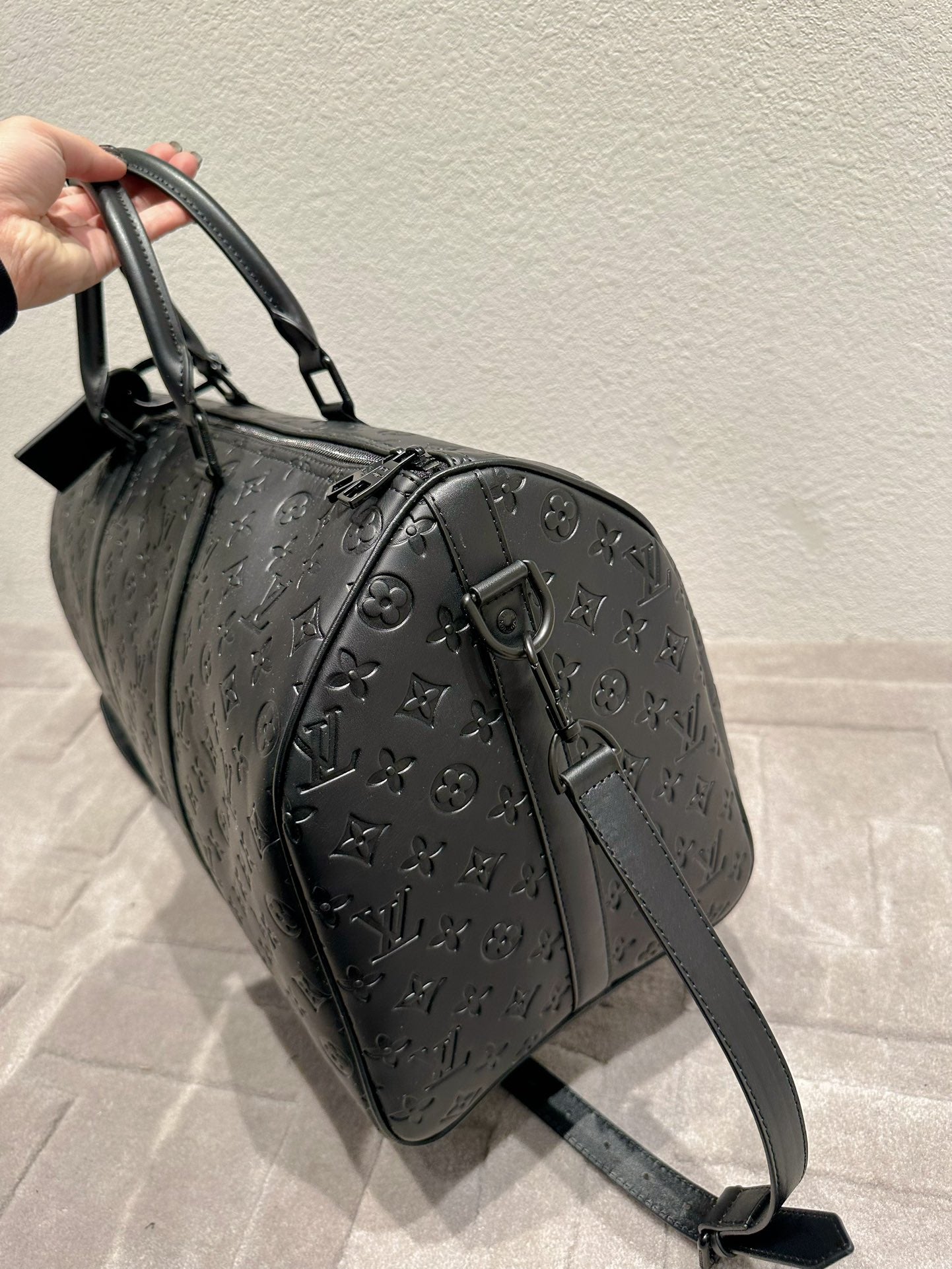 Louis Vuitton Keepall Bandouliere 50 Black 50cm M44810