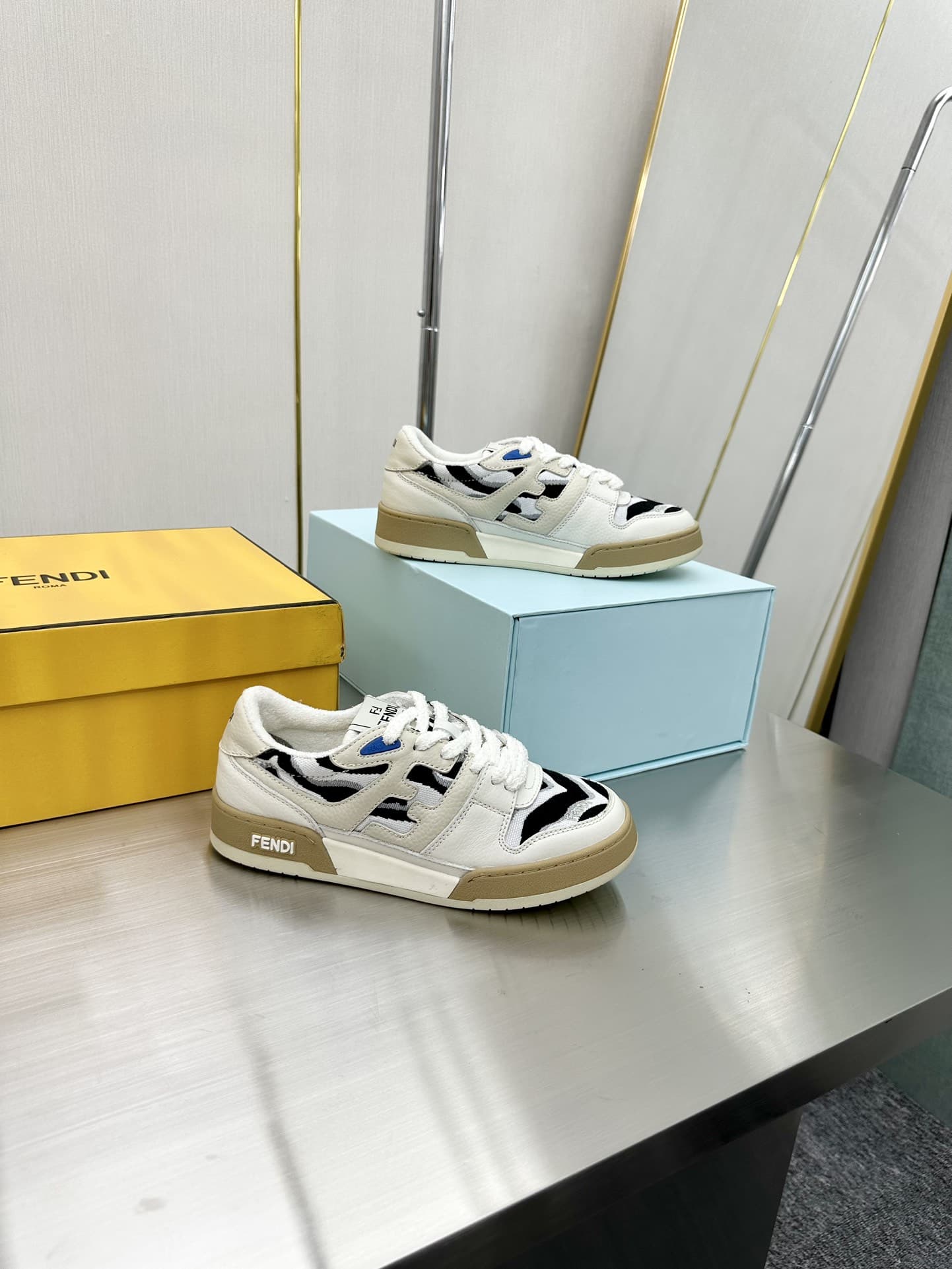 Fendi Match Leather Low Tops White And Black