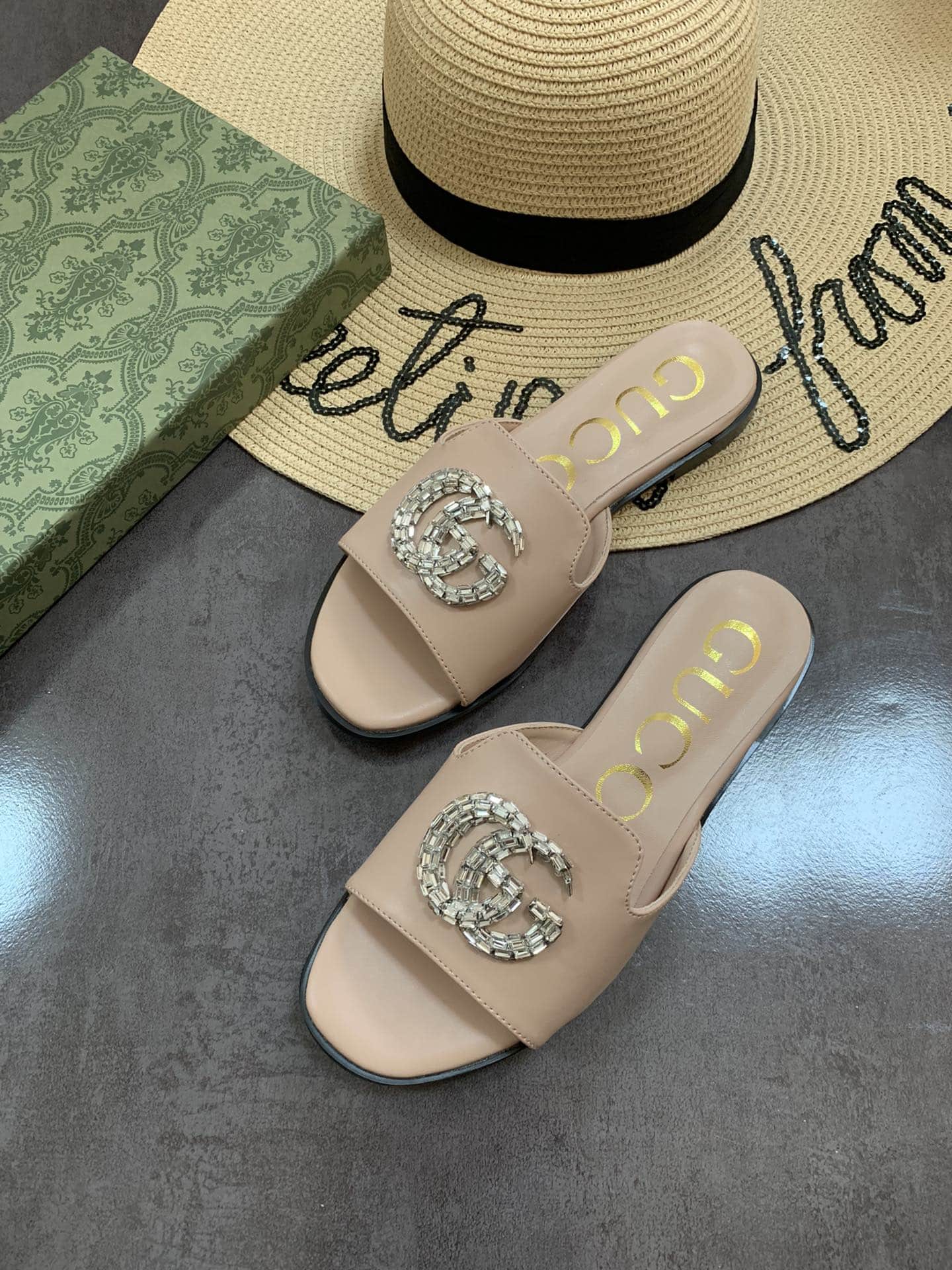 Gucci Double G Slippers Leather Beaded In Beige