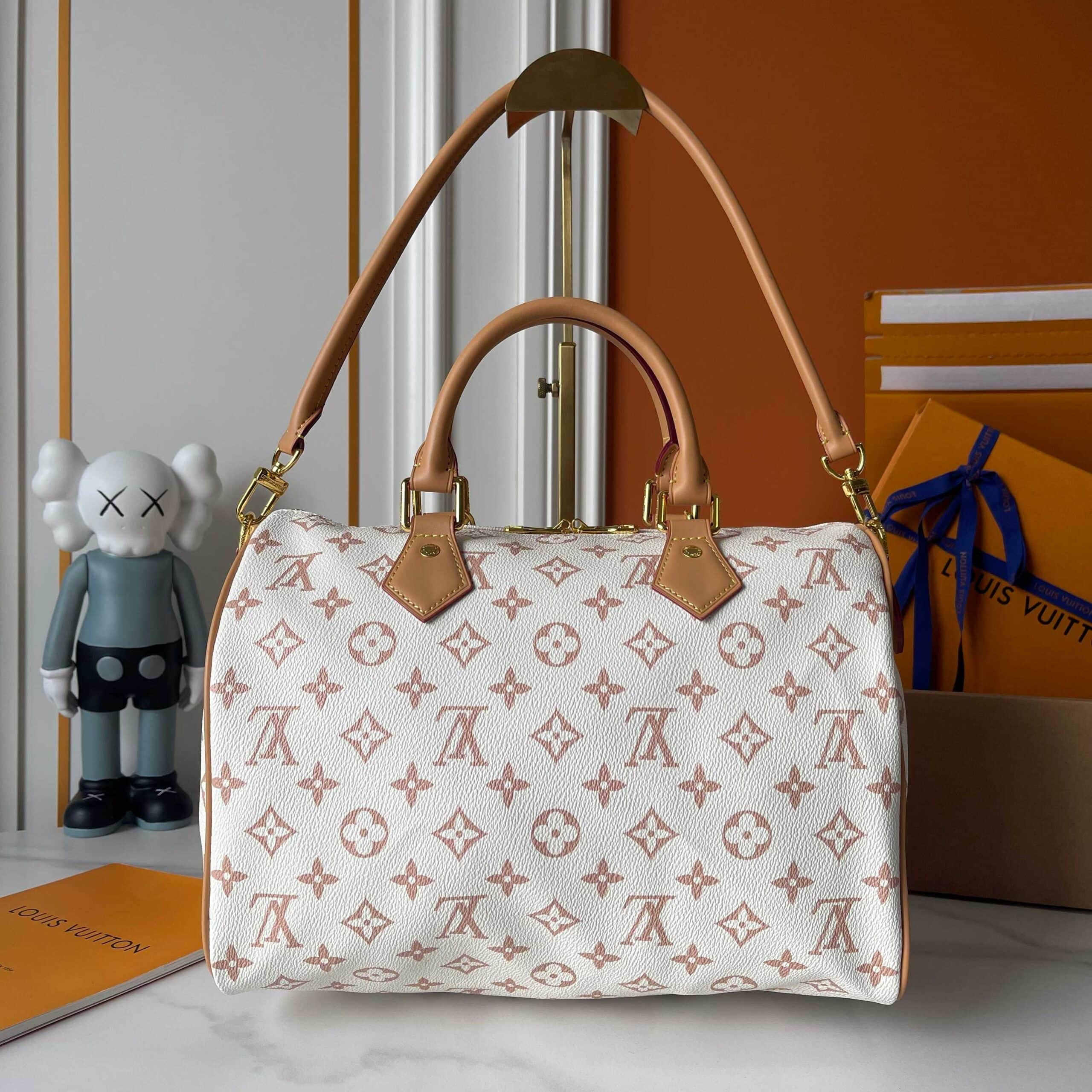 Louis Vuitton Speedy Soft 30 Lucky Bag Dune 30Cm M15108