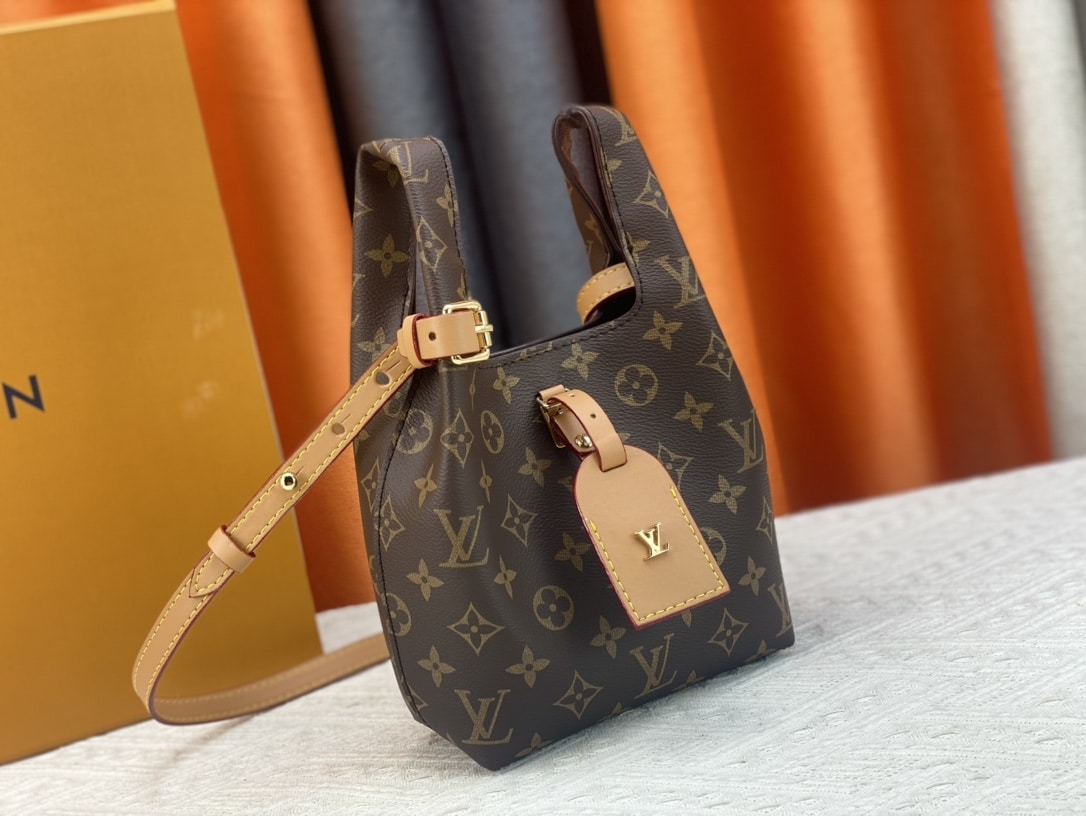 Louis Vuitton Atlantis BB Bag Dark Brown 17Cm M46817