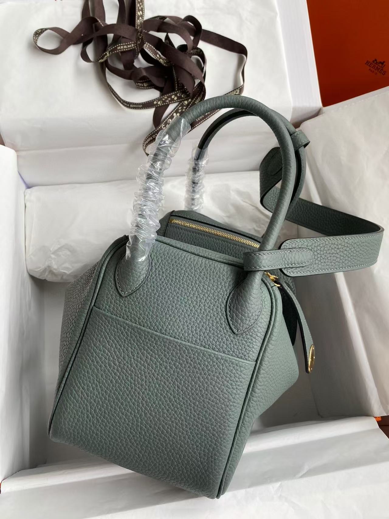 Lindy 19-26 customize
