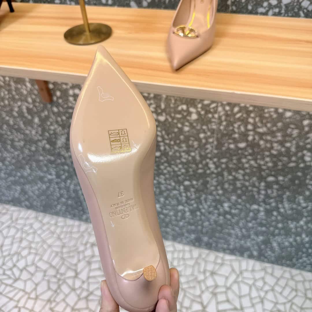 Valentino Garavani VLogo Patent Leather Slingback Pump Pink