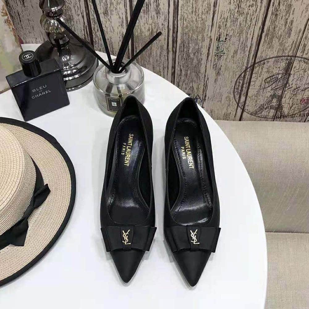 Saint Laurent Women’S Anais Bow Pumps In Black