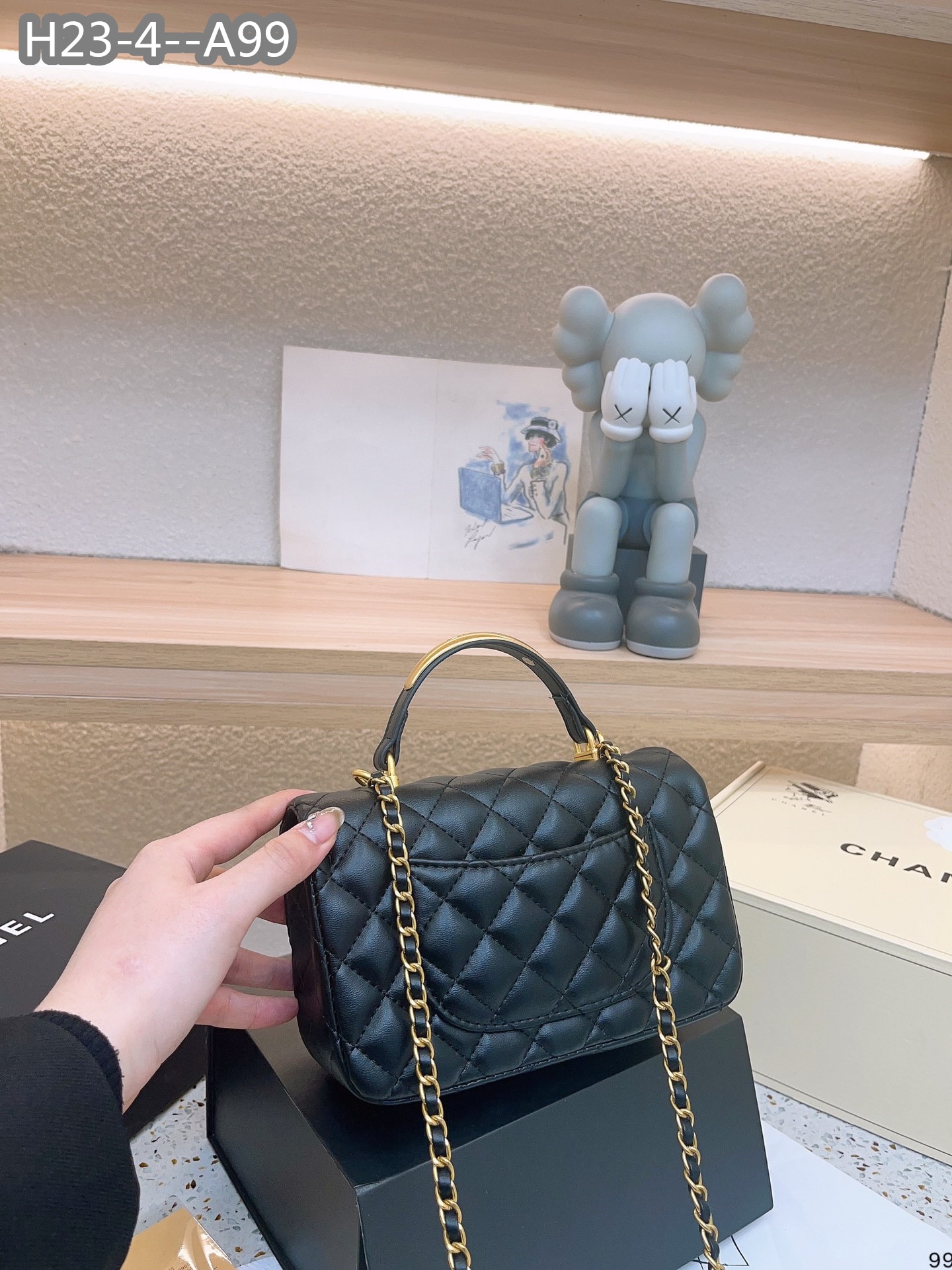Chanel 22B Flap Bag With Gold Hardware Top Handle Black 21Cm/8in As2431