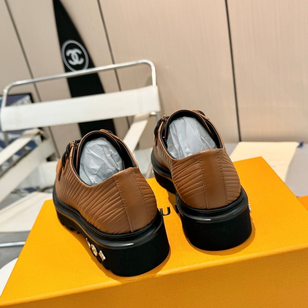 Louis Vuitton Ranger Derby Brown