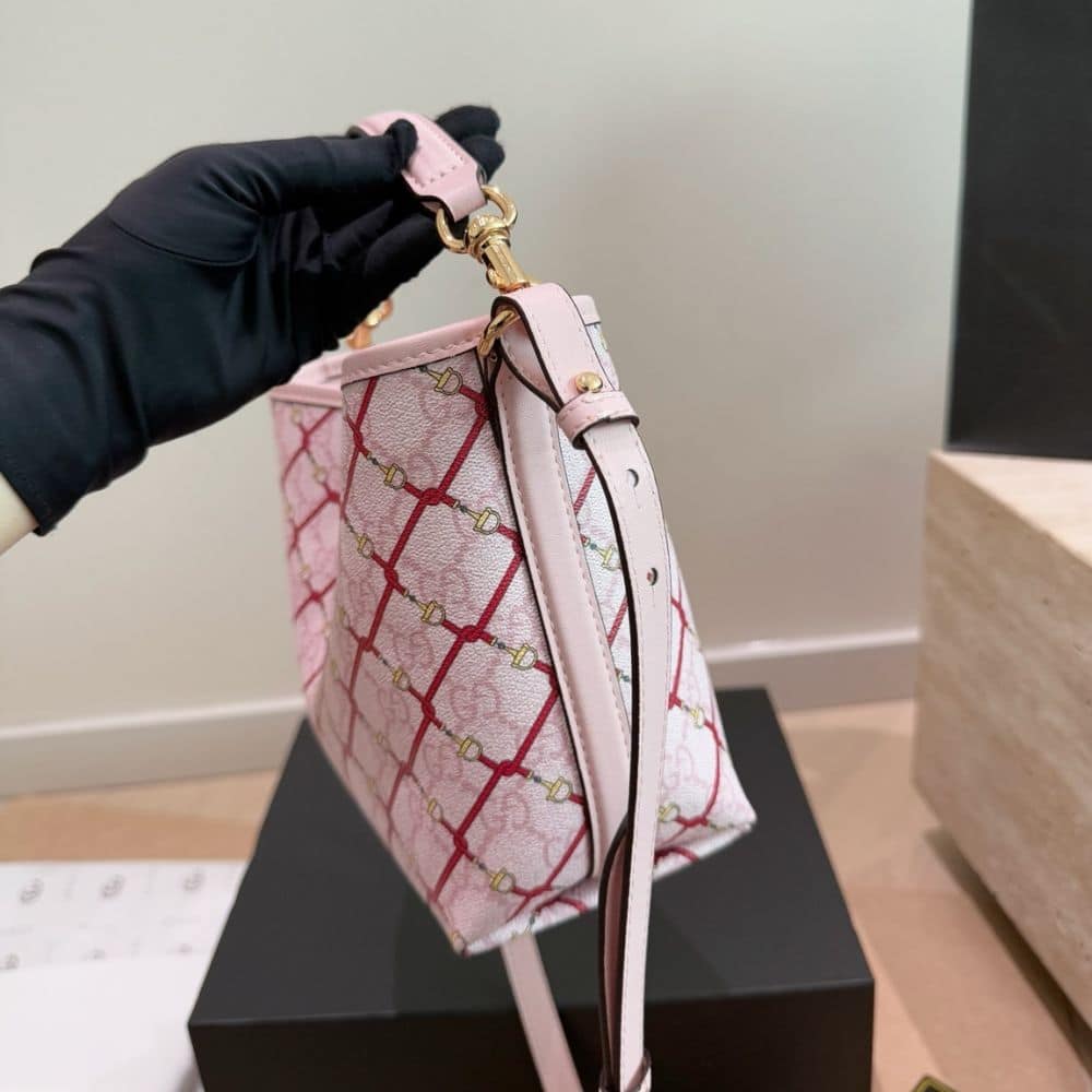 Gucci GG Emblem Small Bucket Bag Pink And Red 20Cm 815118 FAFF1 8649