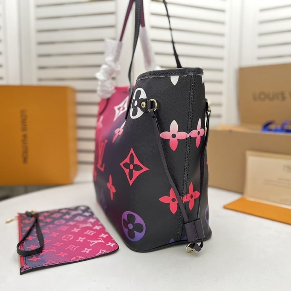 Louis Vuitton Neverfull MM Monogram Canvas Tote Bag Midnight Fuchsia 31cm M20511