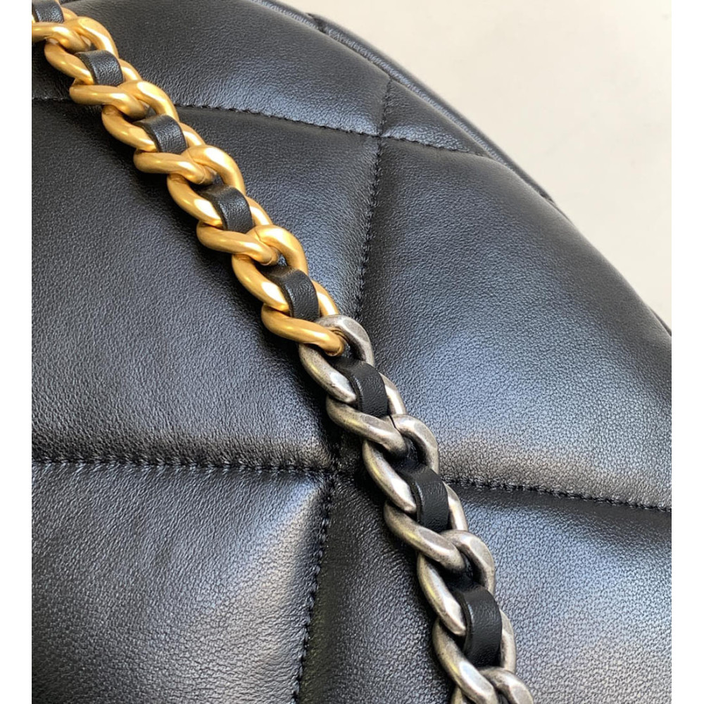 Chanel 19 Hobo Bag Black Quilted Lambskin 24cm