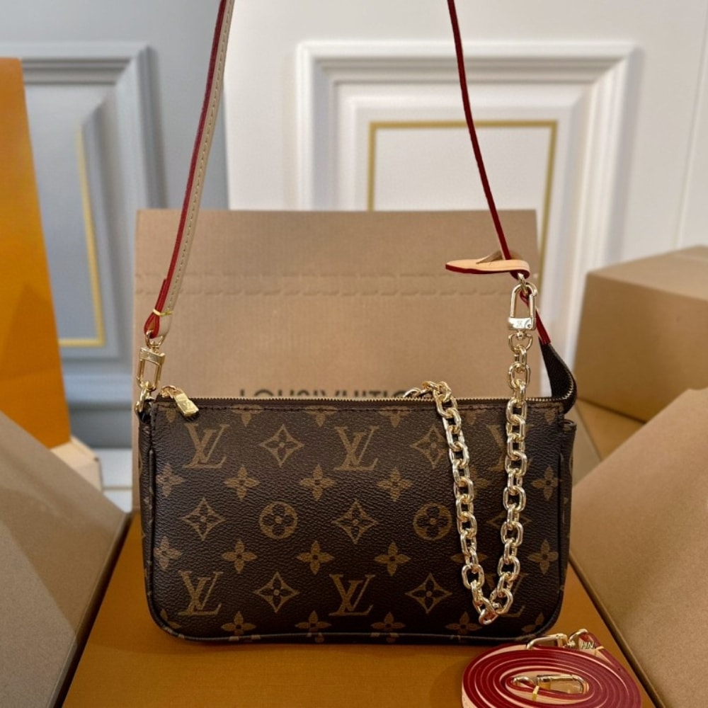 Louis Vuitton Pochette Accessoires Monogram Canvas Brown 23Cm M82766