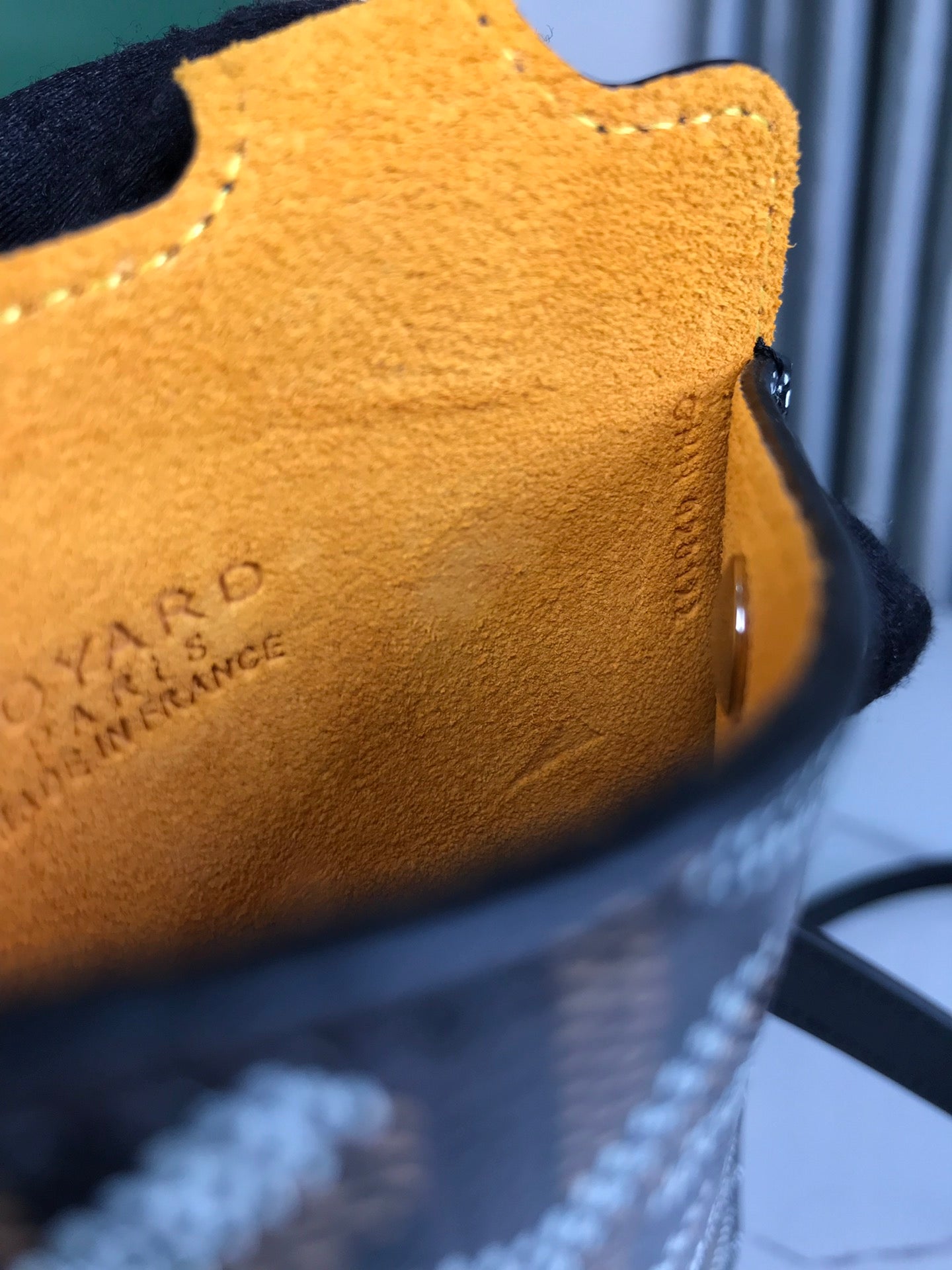 Goyard Montmartre Gm Case 18 Cm Black Goyardine Canvas