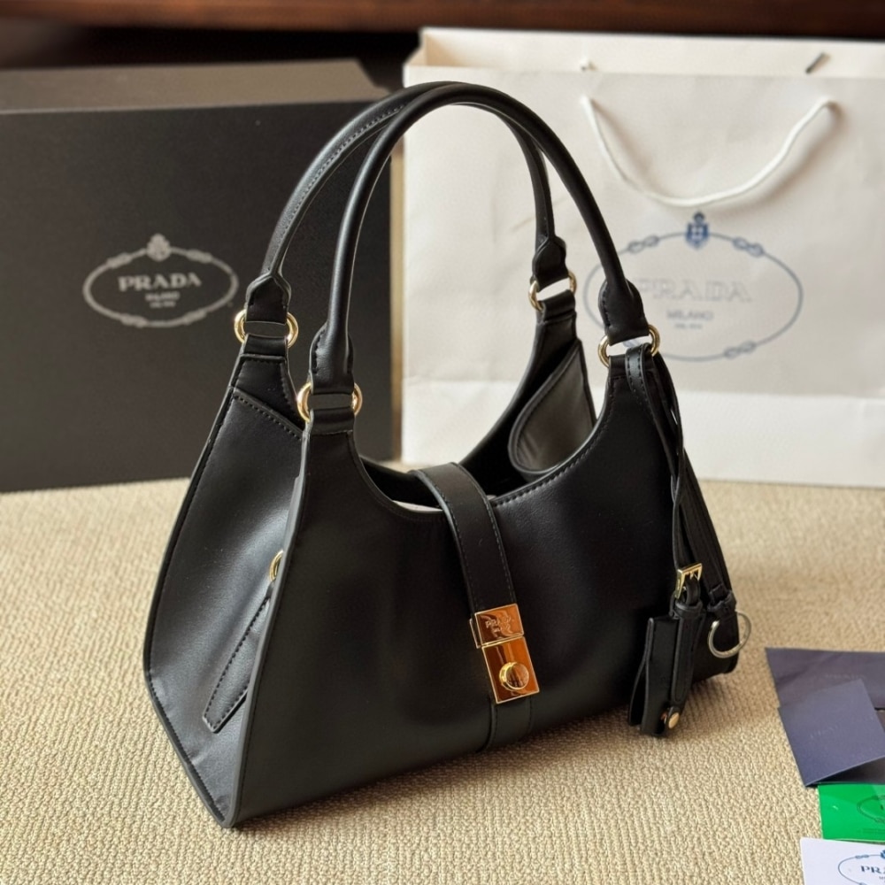 Prada Medium Leather Tote Bag Black 32Cm