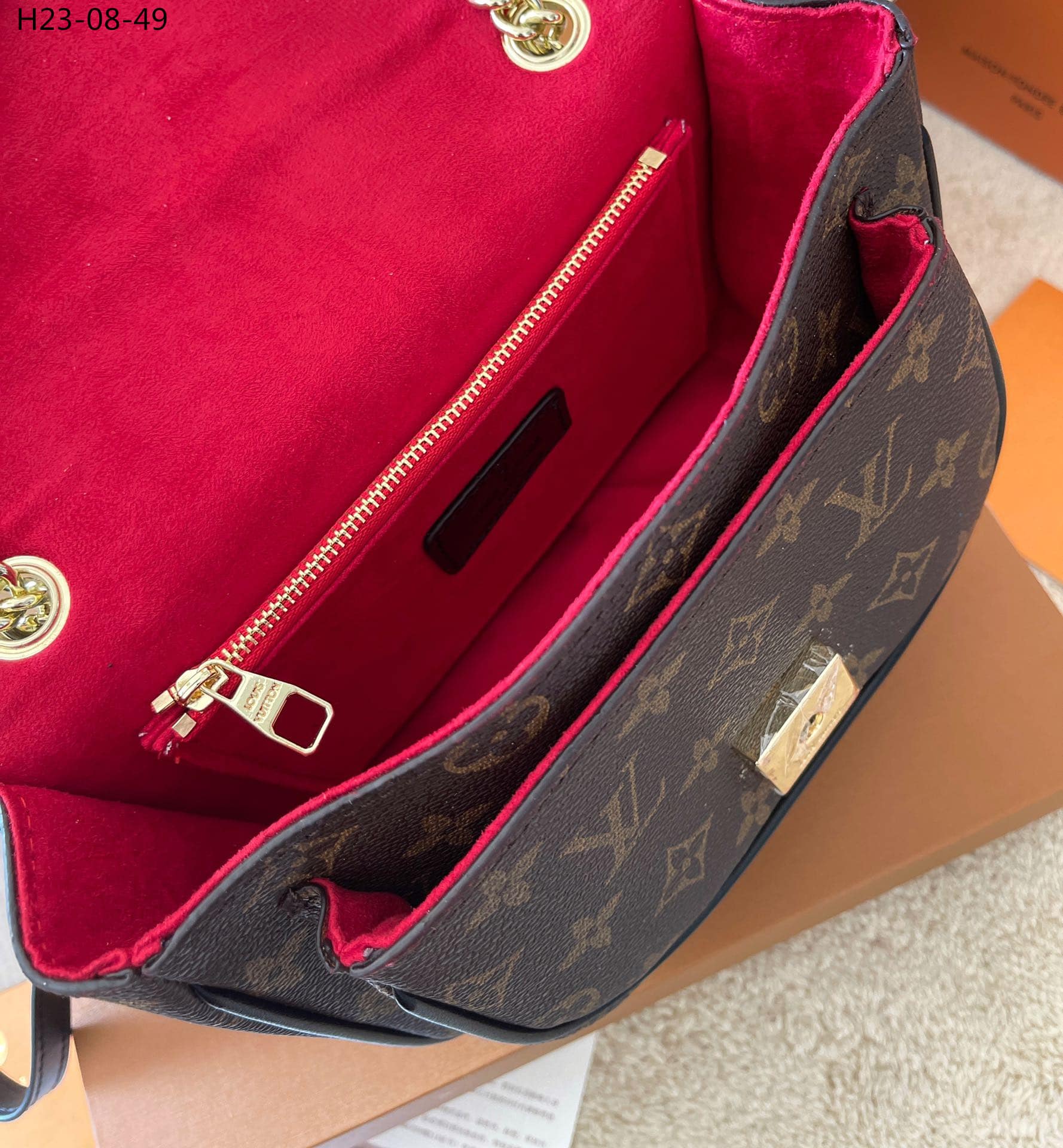 Louis Vuitton Passy Monogram Canvas 23Cm M45592
