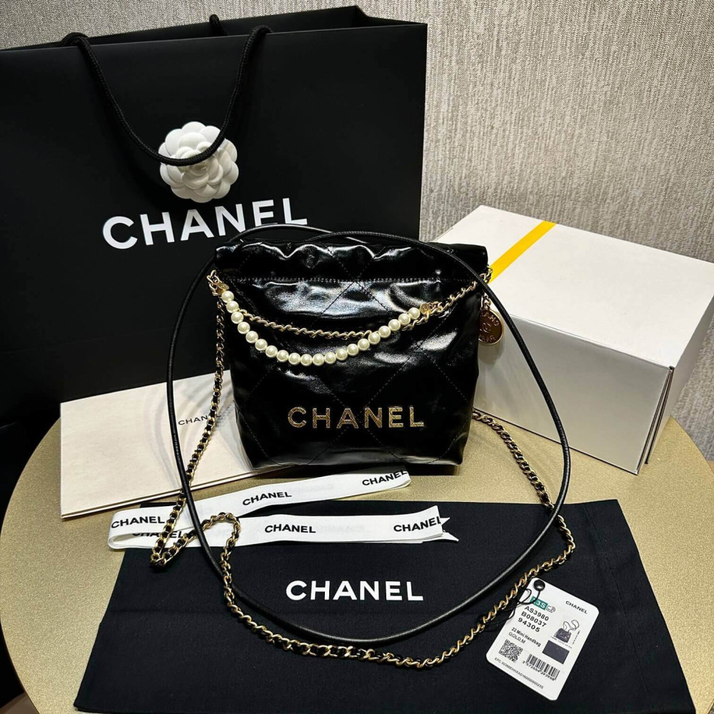 Chanel 22 Mini Bag Shiny Crumpled Calfskin with Pearl Chain