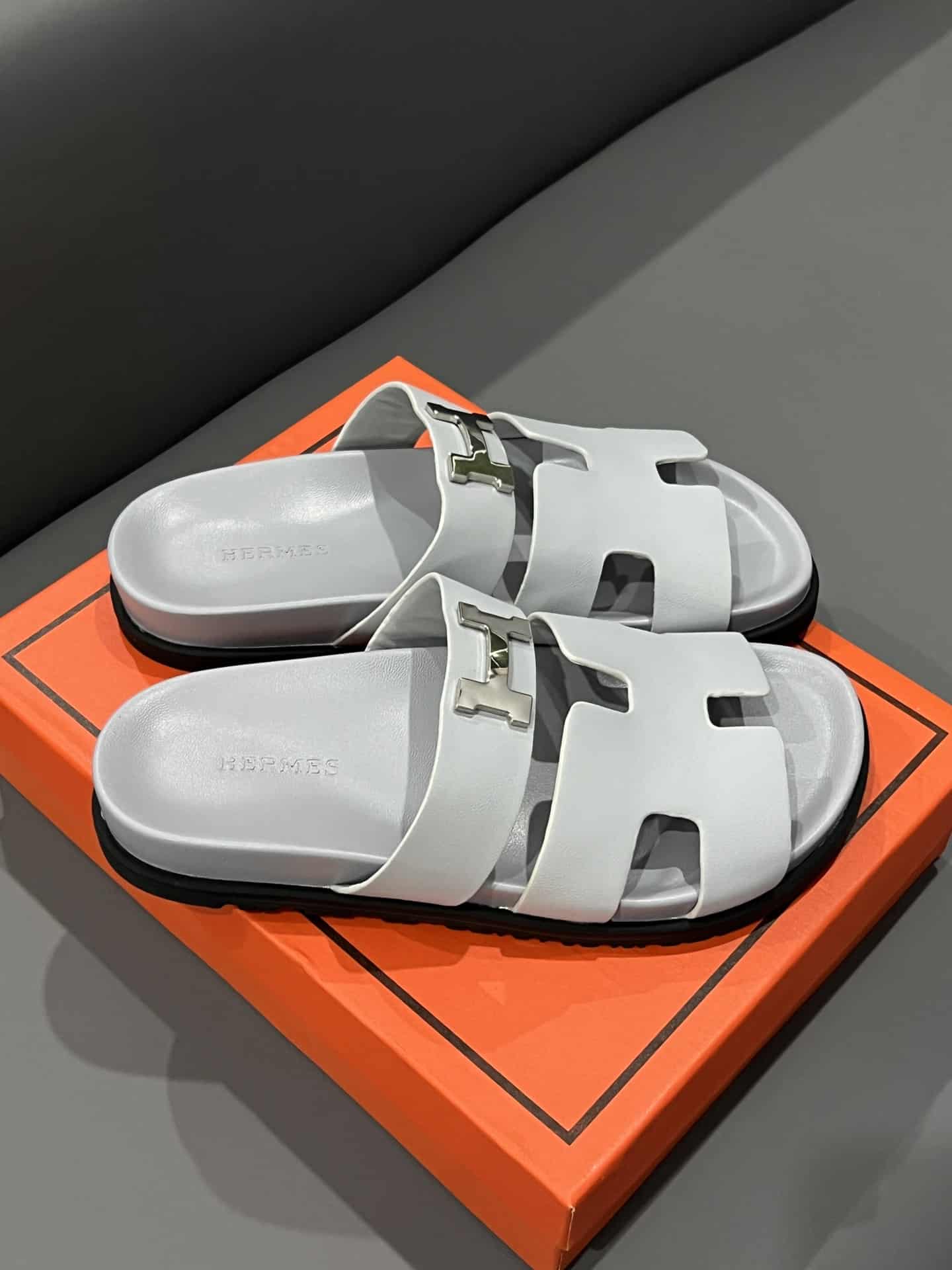 Hermes Chypre Sandal H Logo Silver Hardware Light Grey