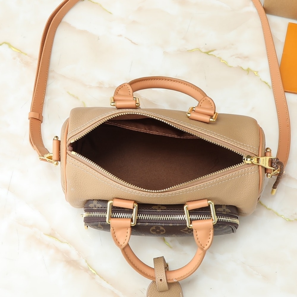 Louis Vuitton Keepall Bandoulière 25 Bag Beige 25Cm M12627