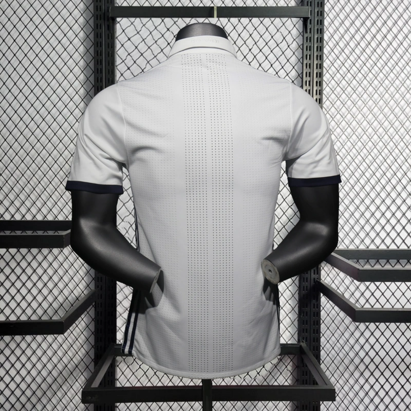 Retro Player 2016-17 Real Madrid Home Football jersey retro