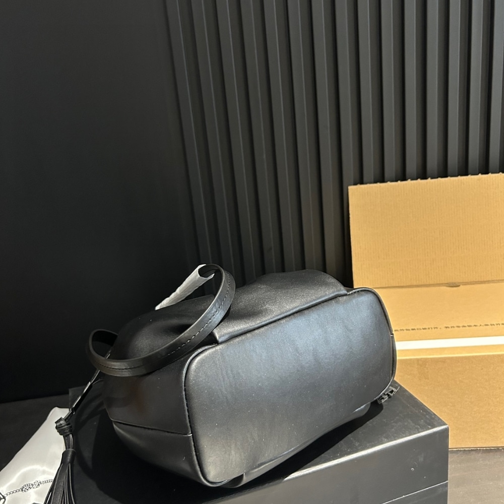 Prada Nappa Leather Shoulder Bag Black 23Cm