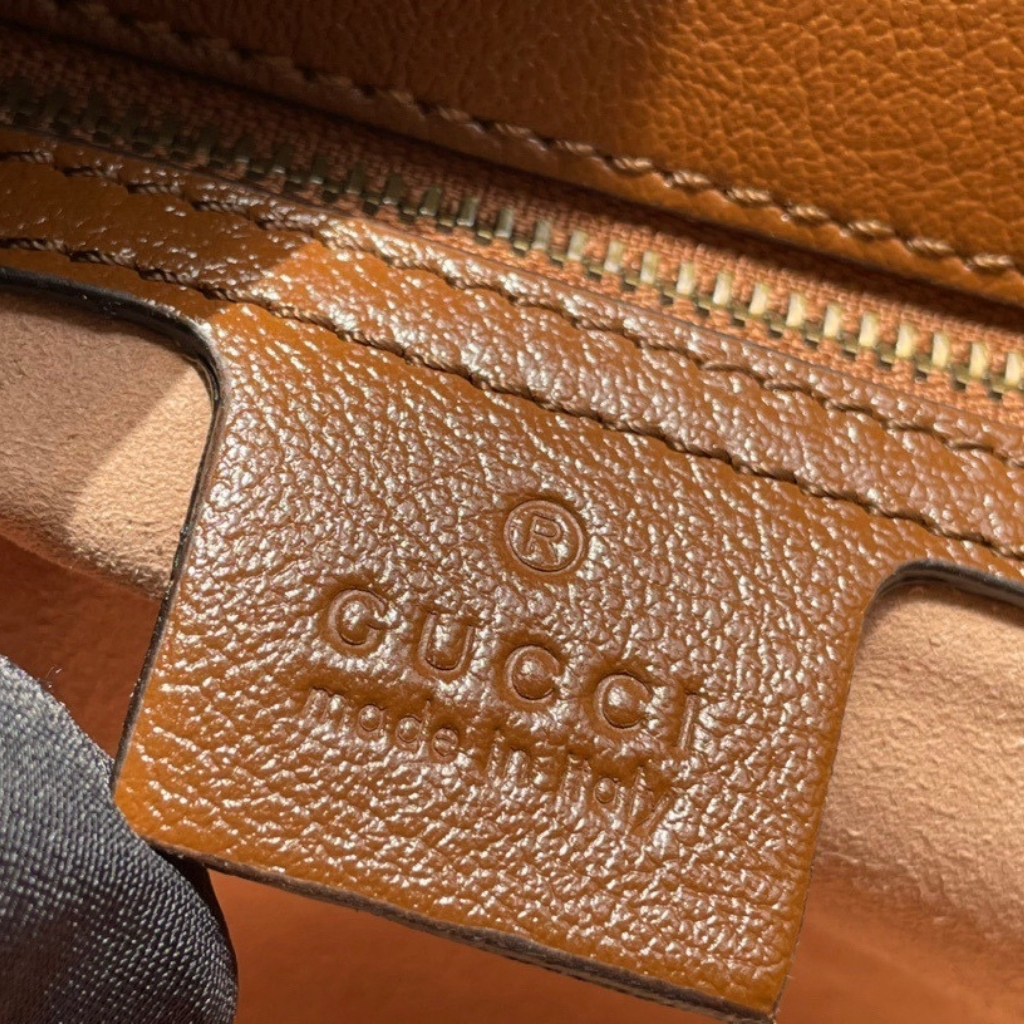 Gucci Marmont Mini Matelasse Shoulder Bag Brown 22cm 446744 0OLFT 2535