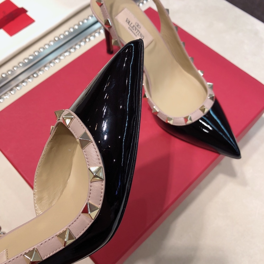 Valentino Garavani Rockstud Patent Leather Strap Pump Black