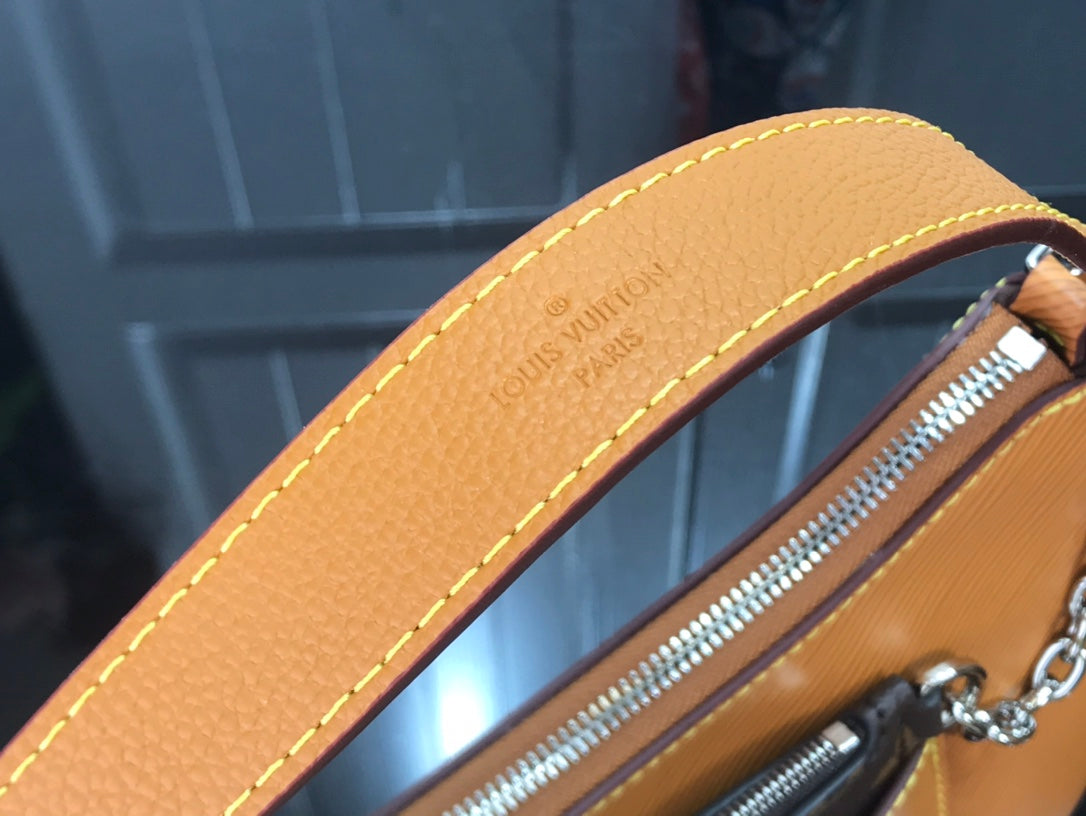 Louis Vuitton Marelle 25Cm Honey Gold