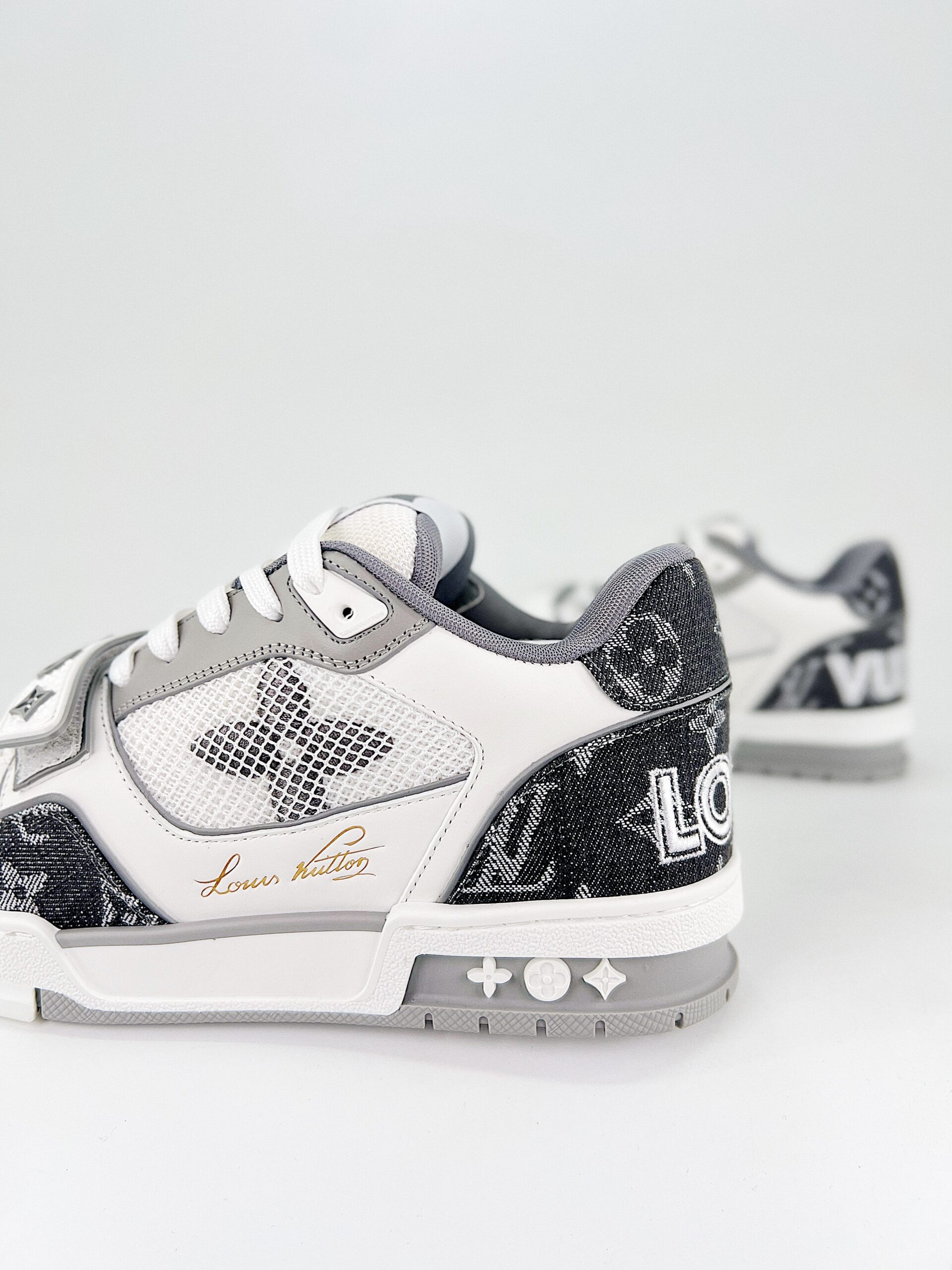 Louis Vuitton Lv Trainer Sneakers Grey 1Adf0U