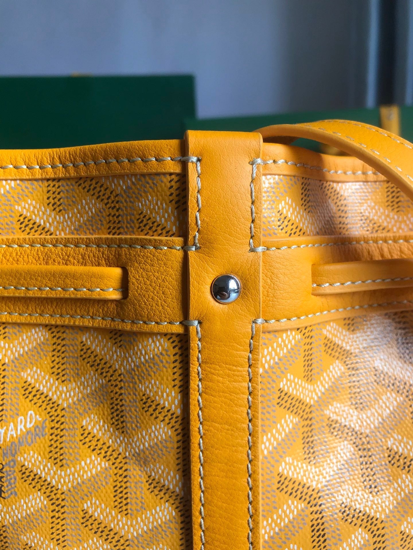 Goyard Petit Flot Bucket Bag 22 Cm Yellow Goyardine Canvas And Lambskin Trim