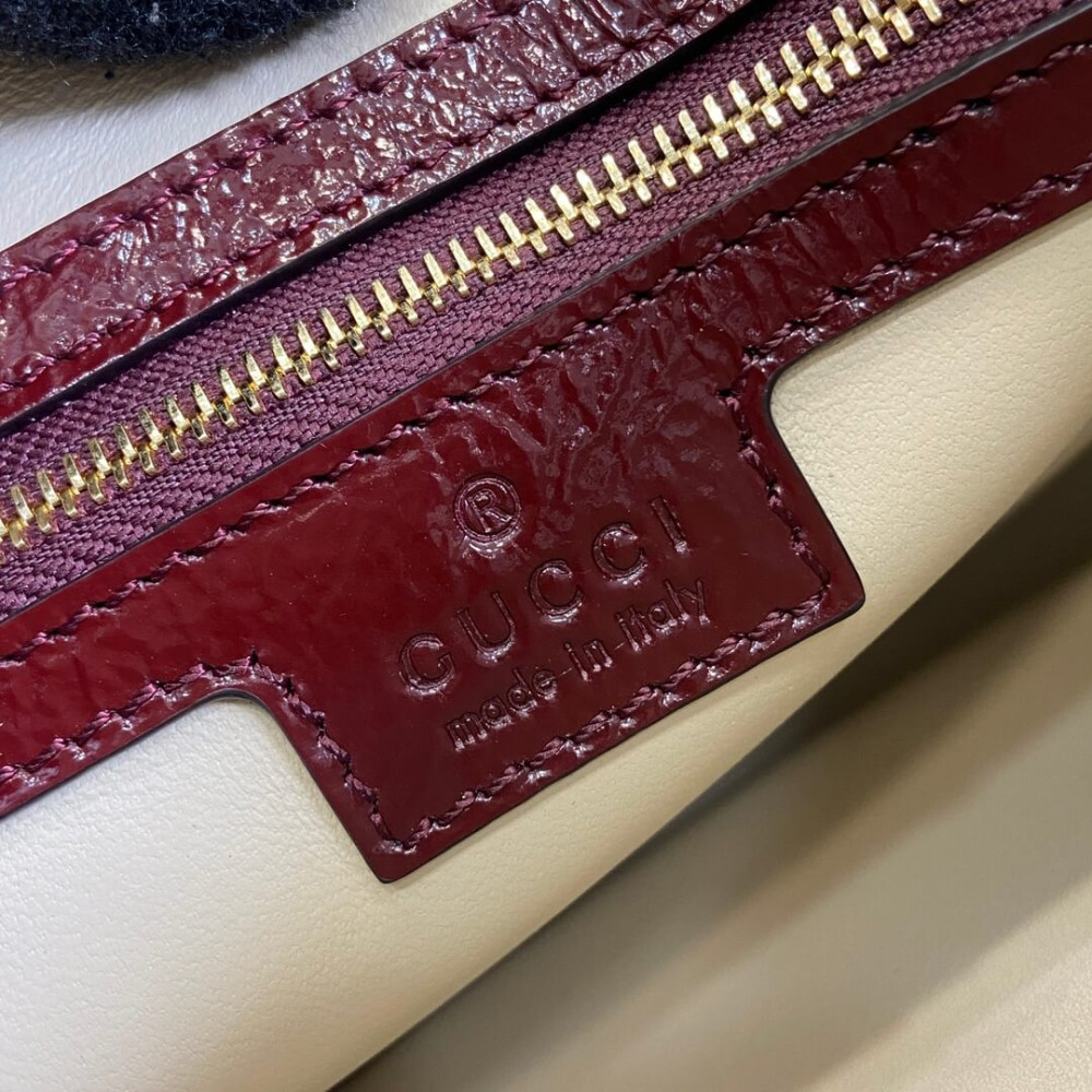 Gucci Jackie Small Shoulder Bag Patent Leather 27.5cm
