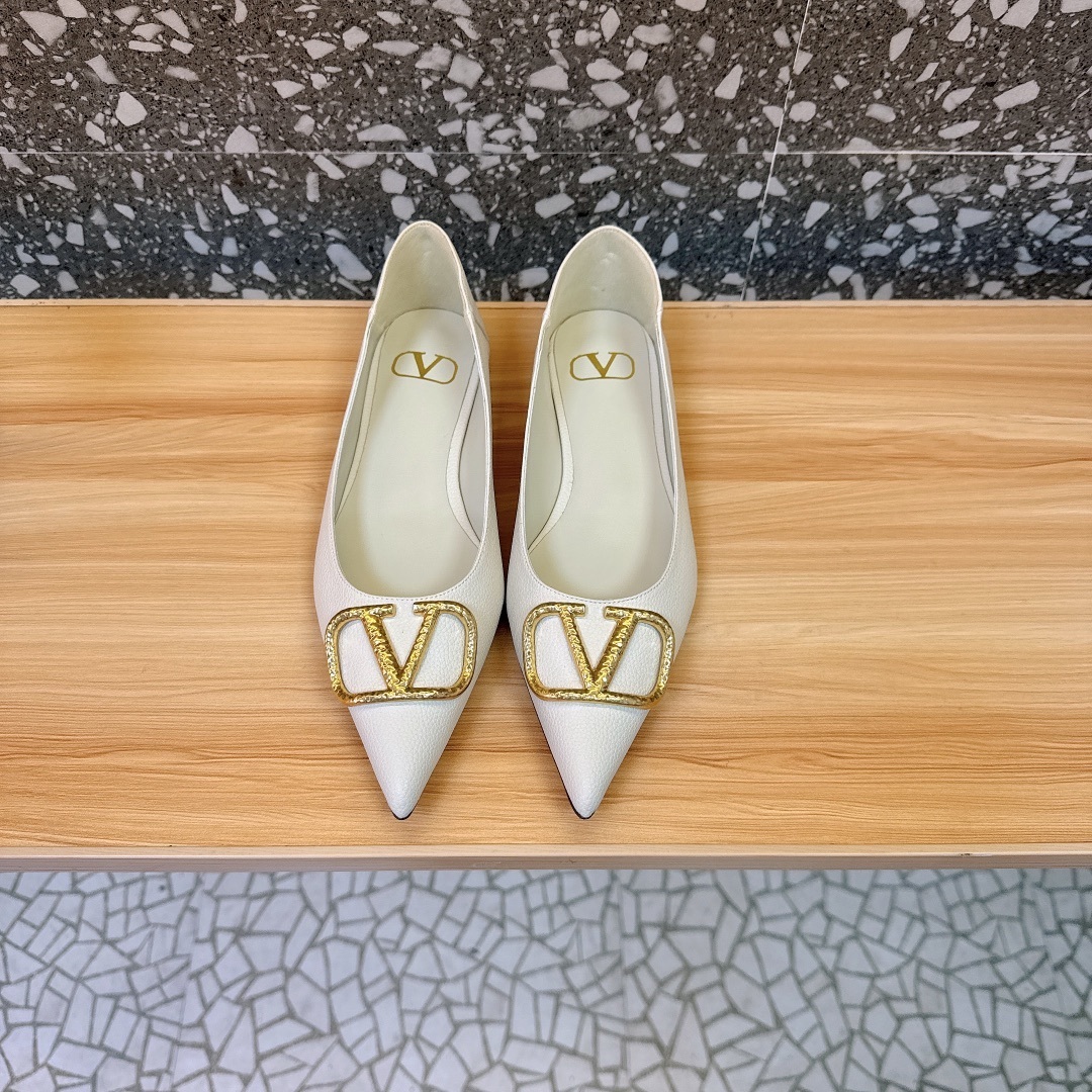 Valentino Garavani VLogo Pointed-Toe Leather Ballet Flats White