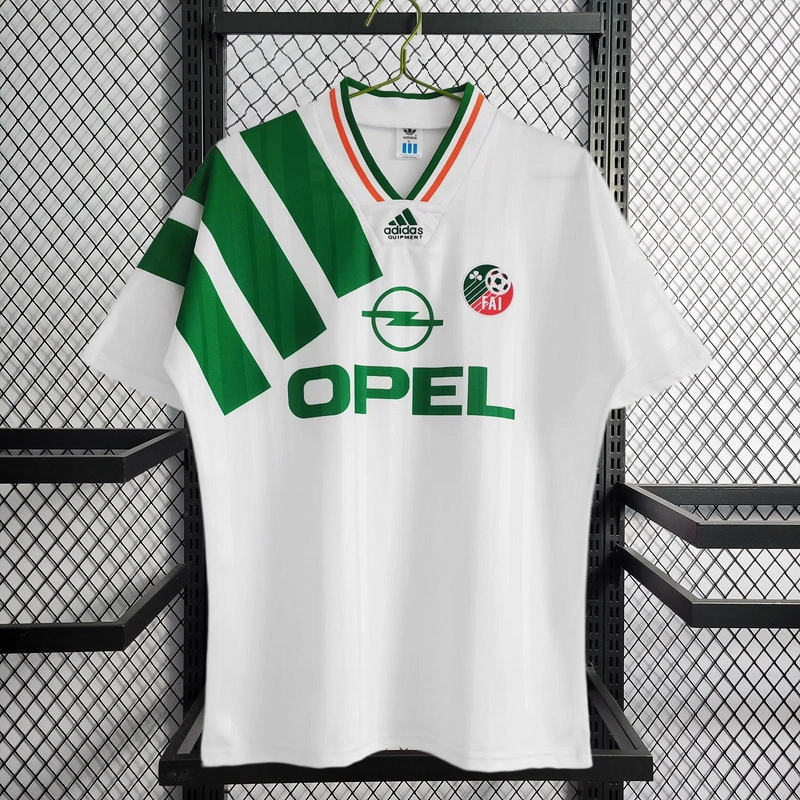 retro 1992-94 Republic of Ireland away retro football jersey Fan version