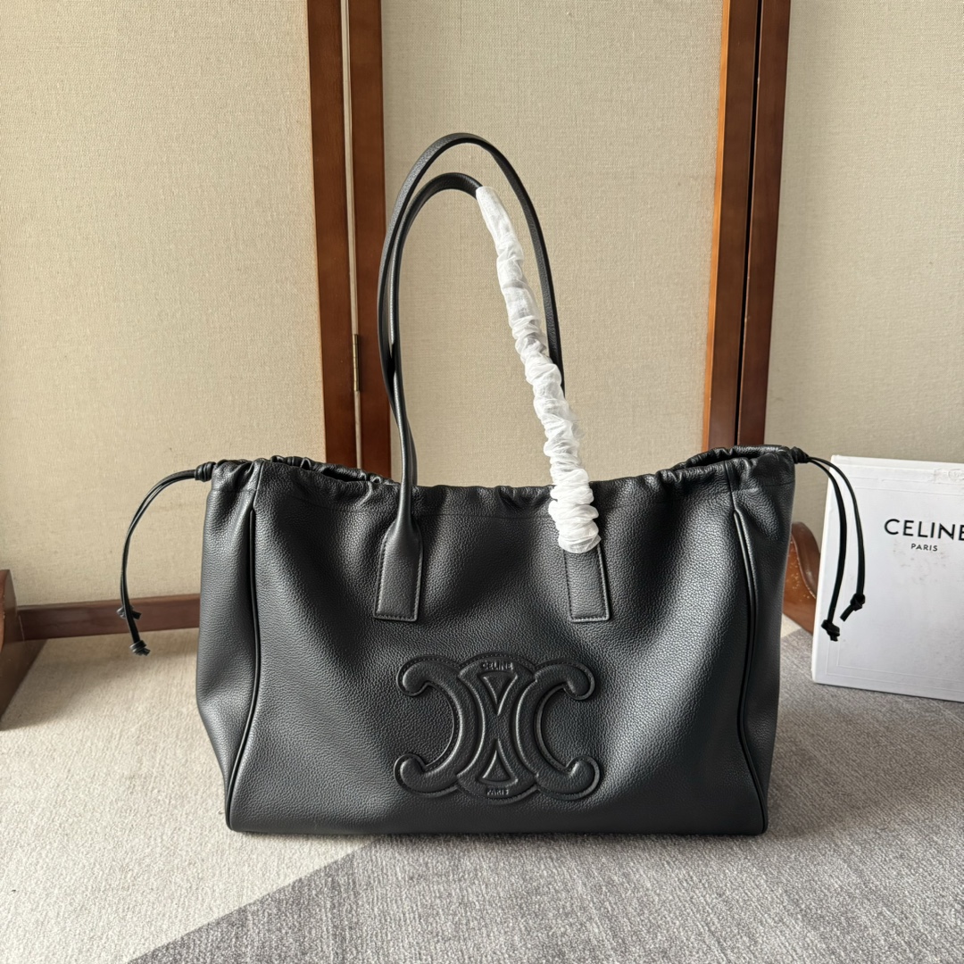 CELINE Cabas Triomphe Tote Bag