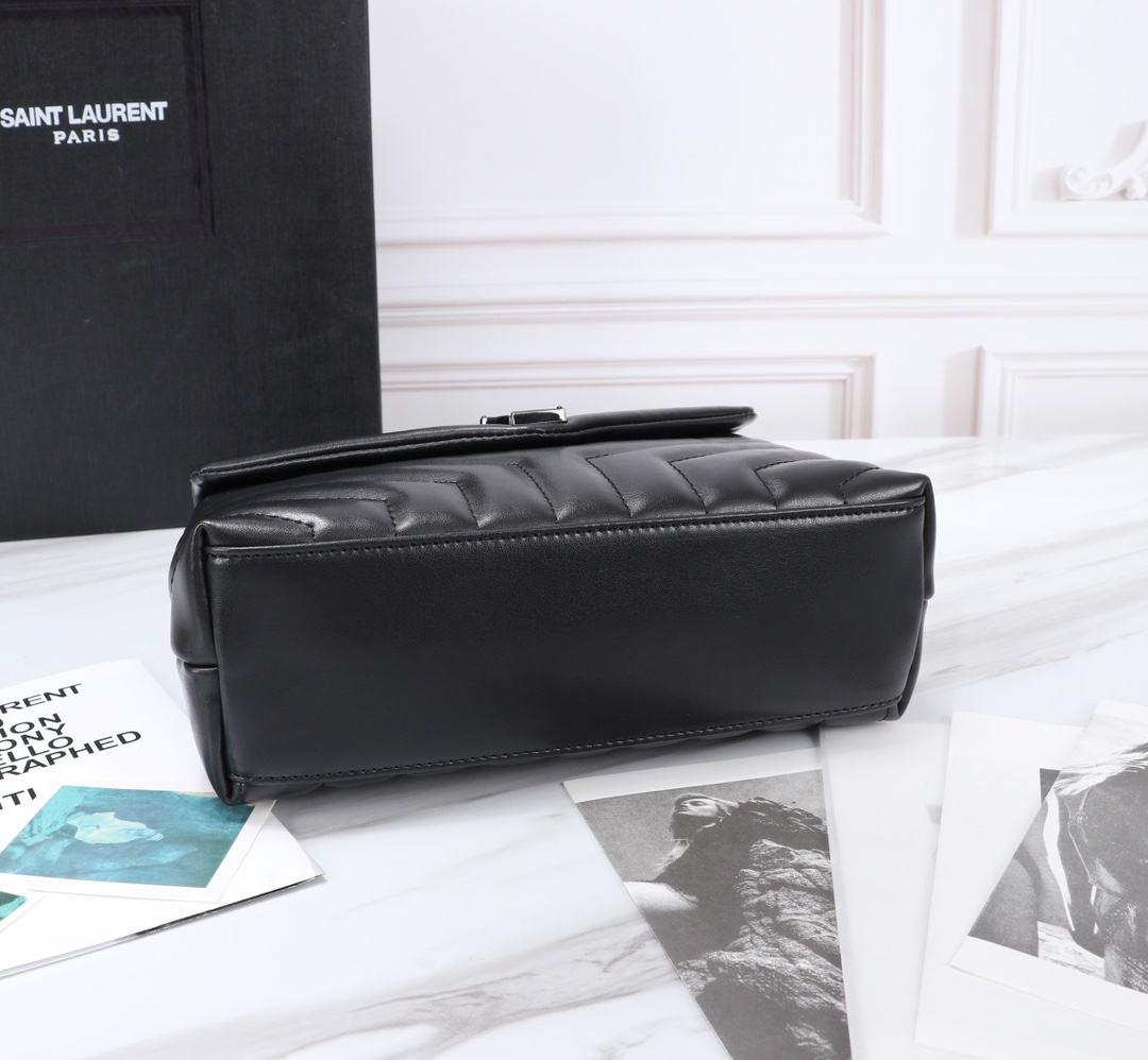 Saint Laurent Loulou Small Chain Bag In Matelasse Y Black Noir 23Cm