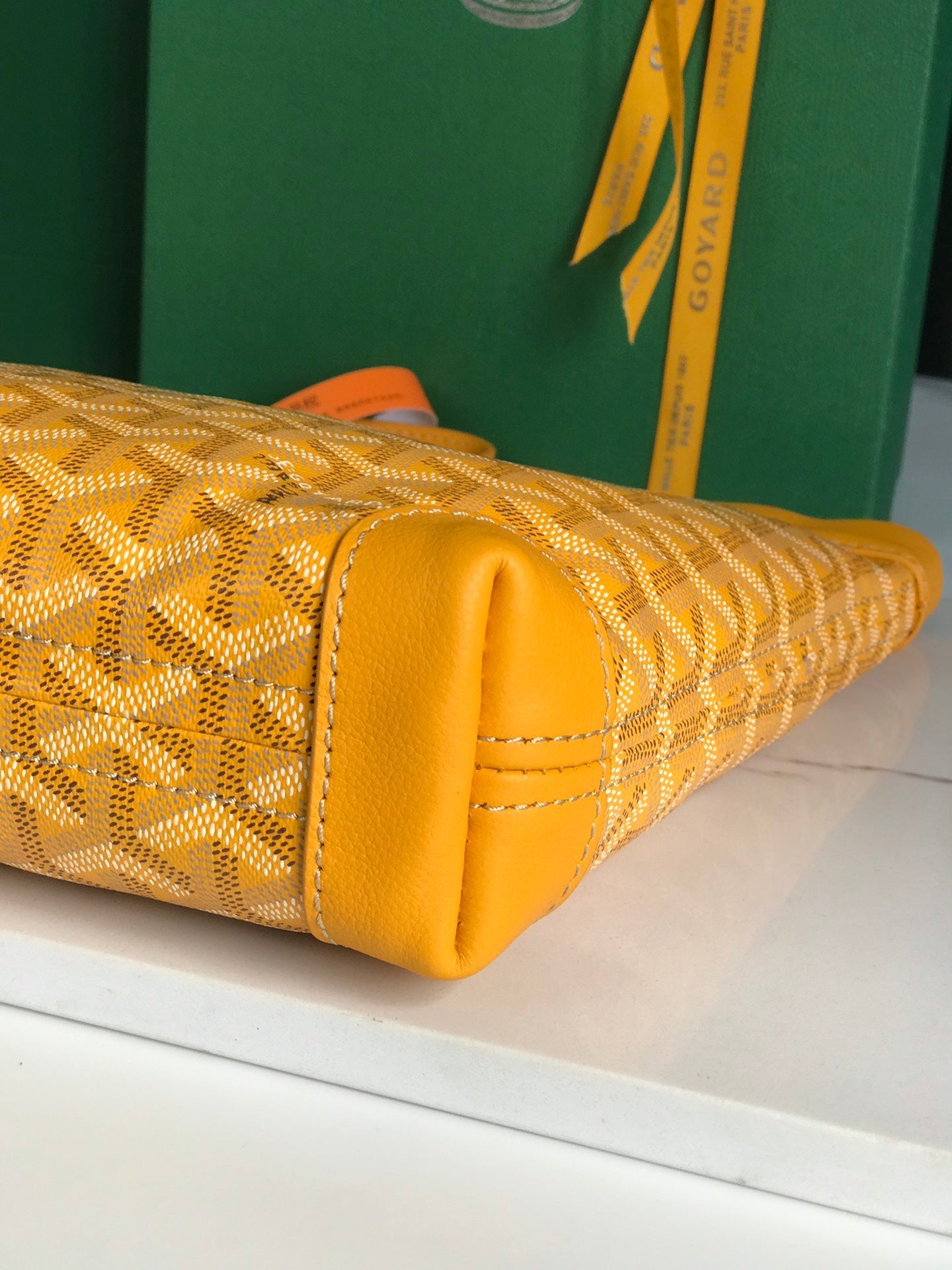 Goyard Conti Pouch 24 Cm Yellow Lambskin And Goyardine Canvas
