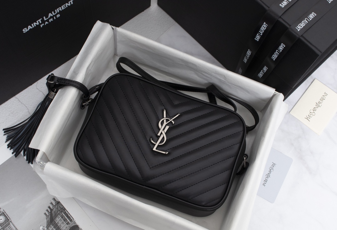 Saint Laurent Lou Camera Bag In Quilted Black Silver Leather 23Cm