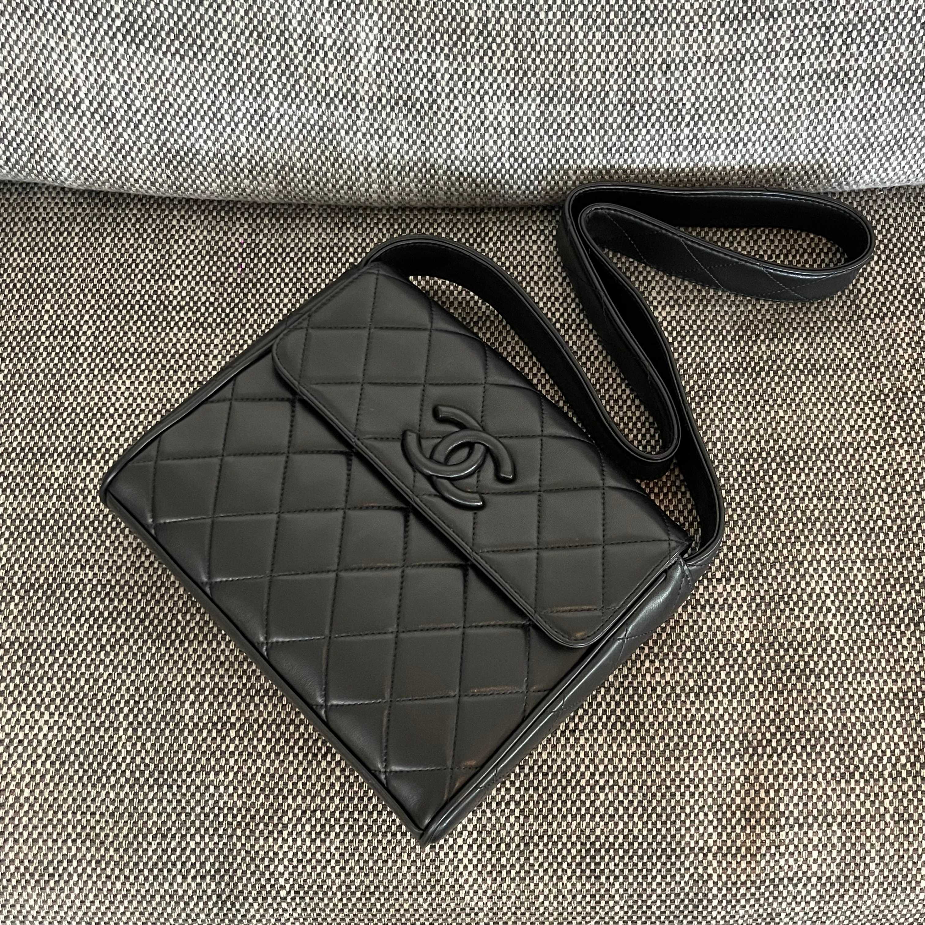 Vintage Black Quilted Lambskin Square Flap Shoulder Bag with Large CC Logo