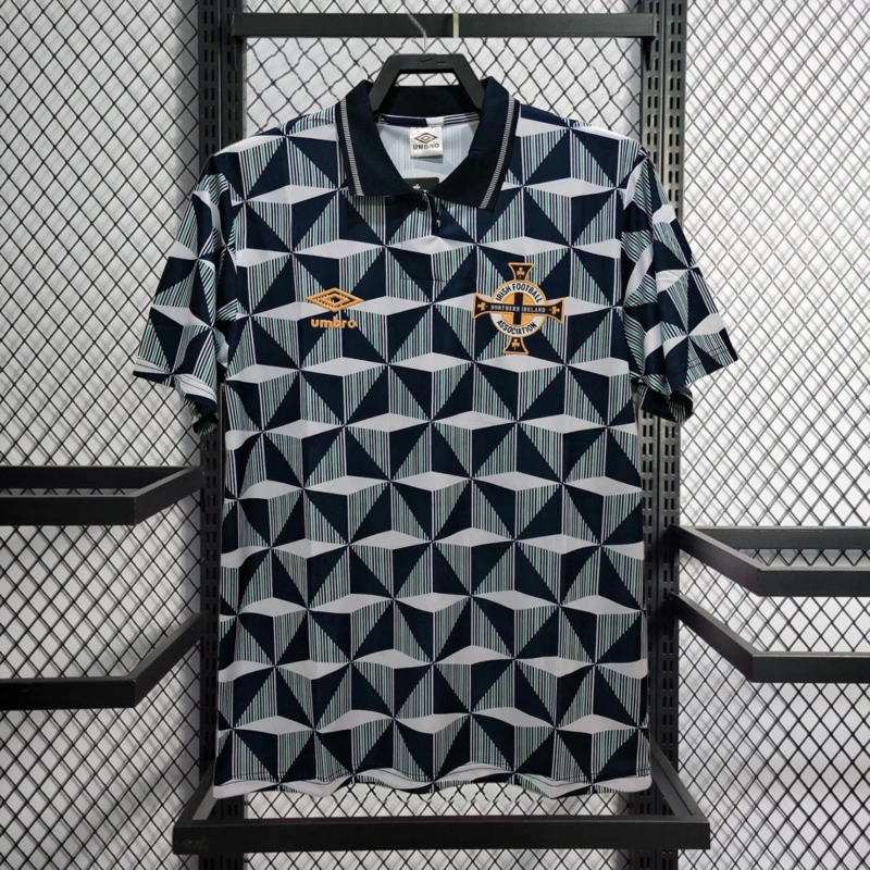 retro 1990-93 Northern Ireland Away football jersey retro