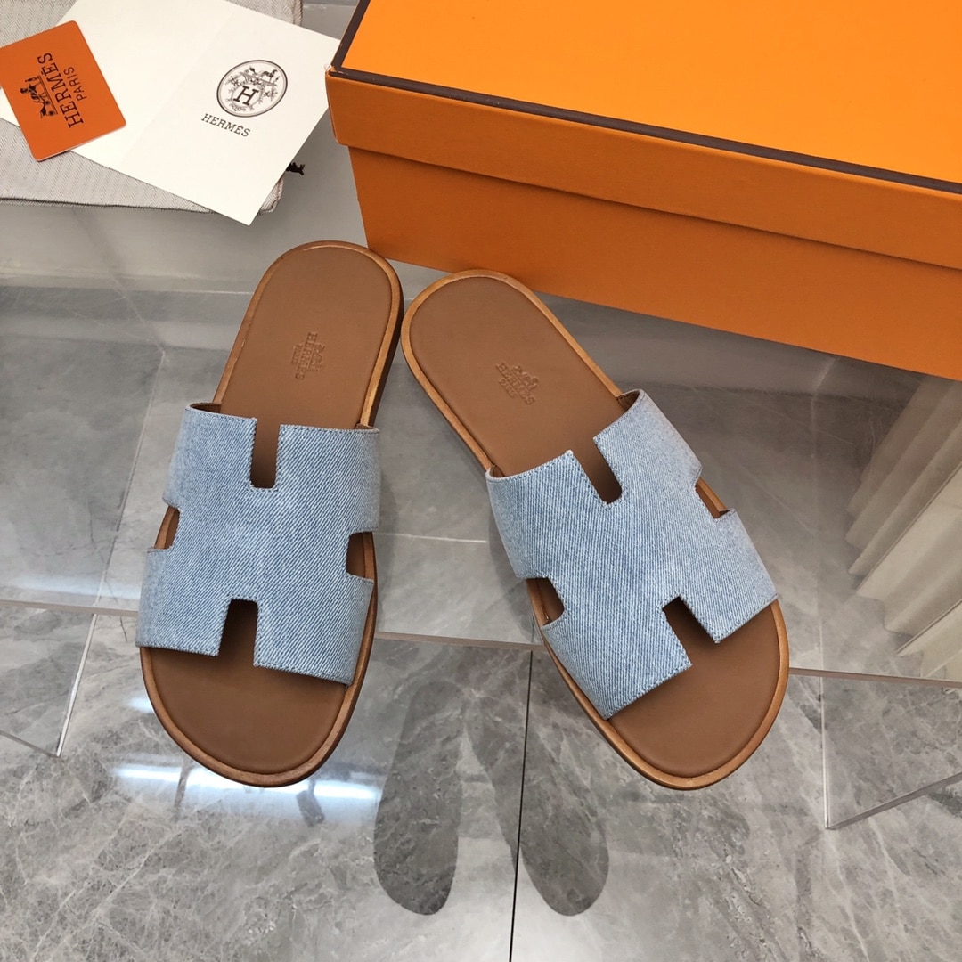Hermes Izmir Sandal Bleu Clair