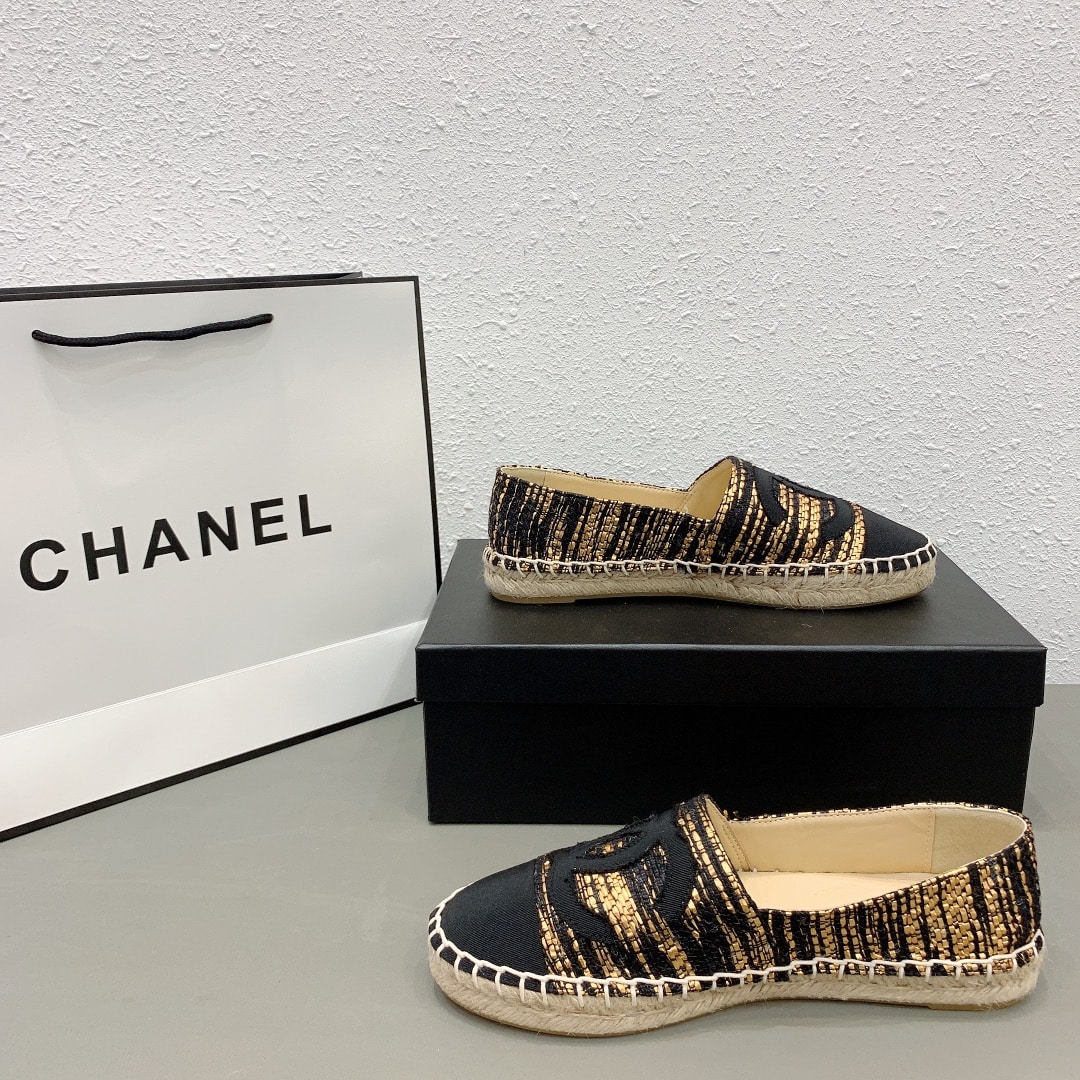 Chanel Metallic Tweed Grosgrain Cc Espadrilles Slip On Gold Black