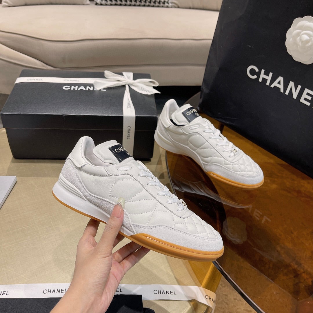 Chanel Sneakers Calfskin Suede White G45335 B14497 Ns308