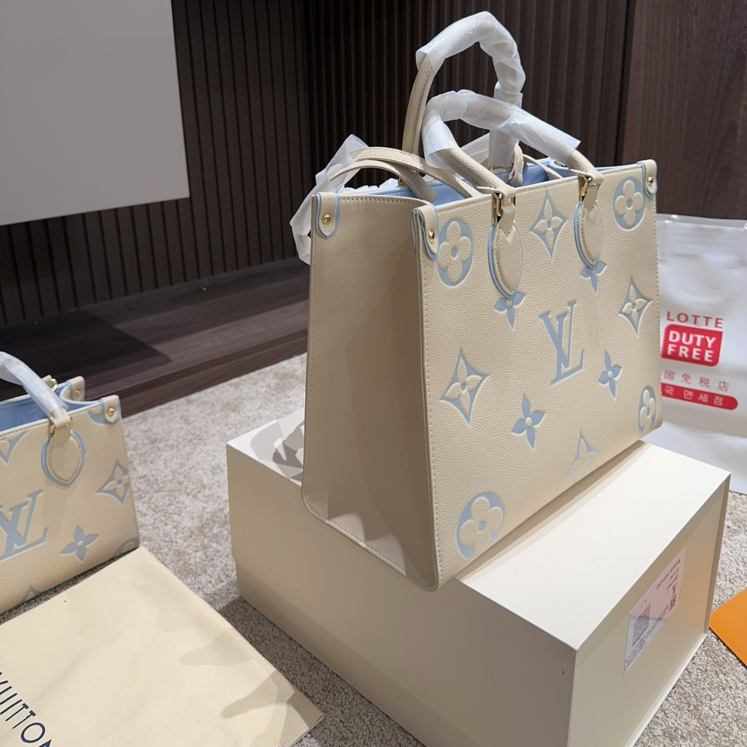 Louis Vuitton Onthego Pm Candy Blue 25Cm M46833