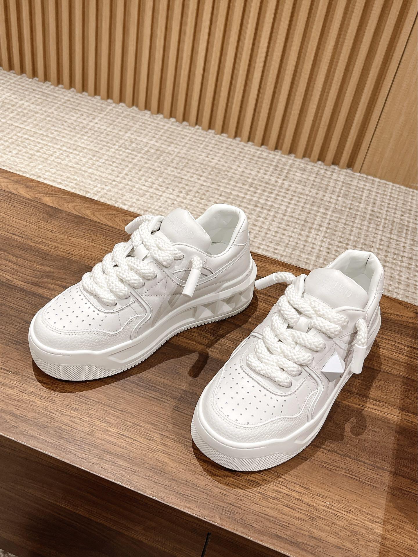 Valentino Garavani Sneaker
