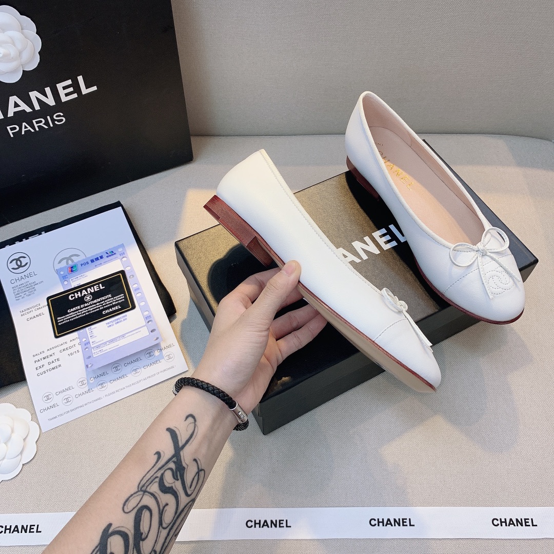 Chanel Classic Women’S Ballet White Sandals
