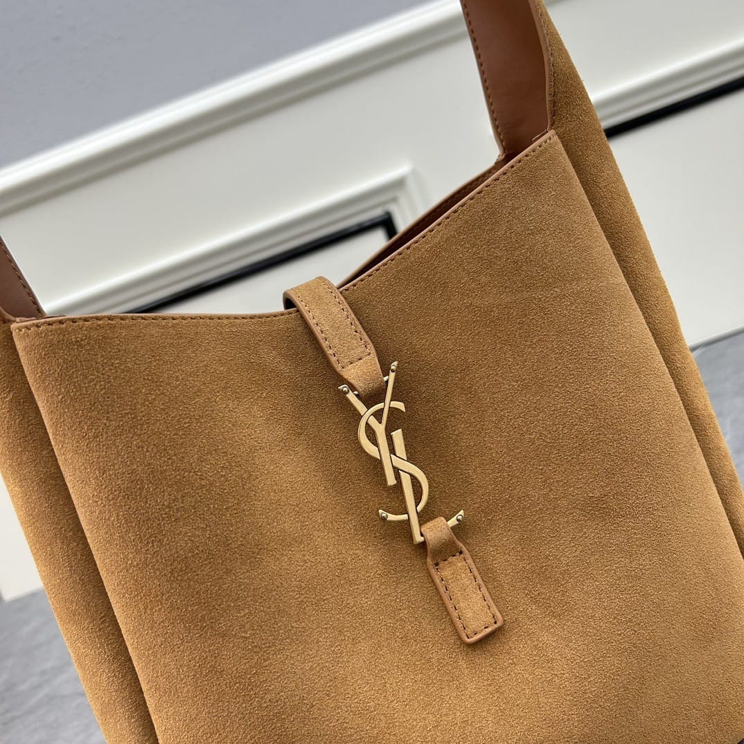 Saint Laurent Le 5 À 7 Supple Small In Suede Caramel Cognac 24Cm 8505331U80W2916