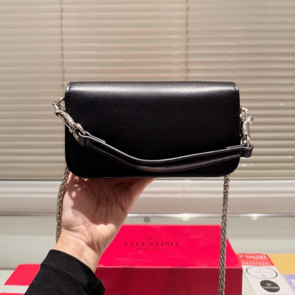 Valentino Locò Small Jewel Logo Black 20Cm 3W2B0K53Cwr249