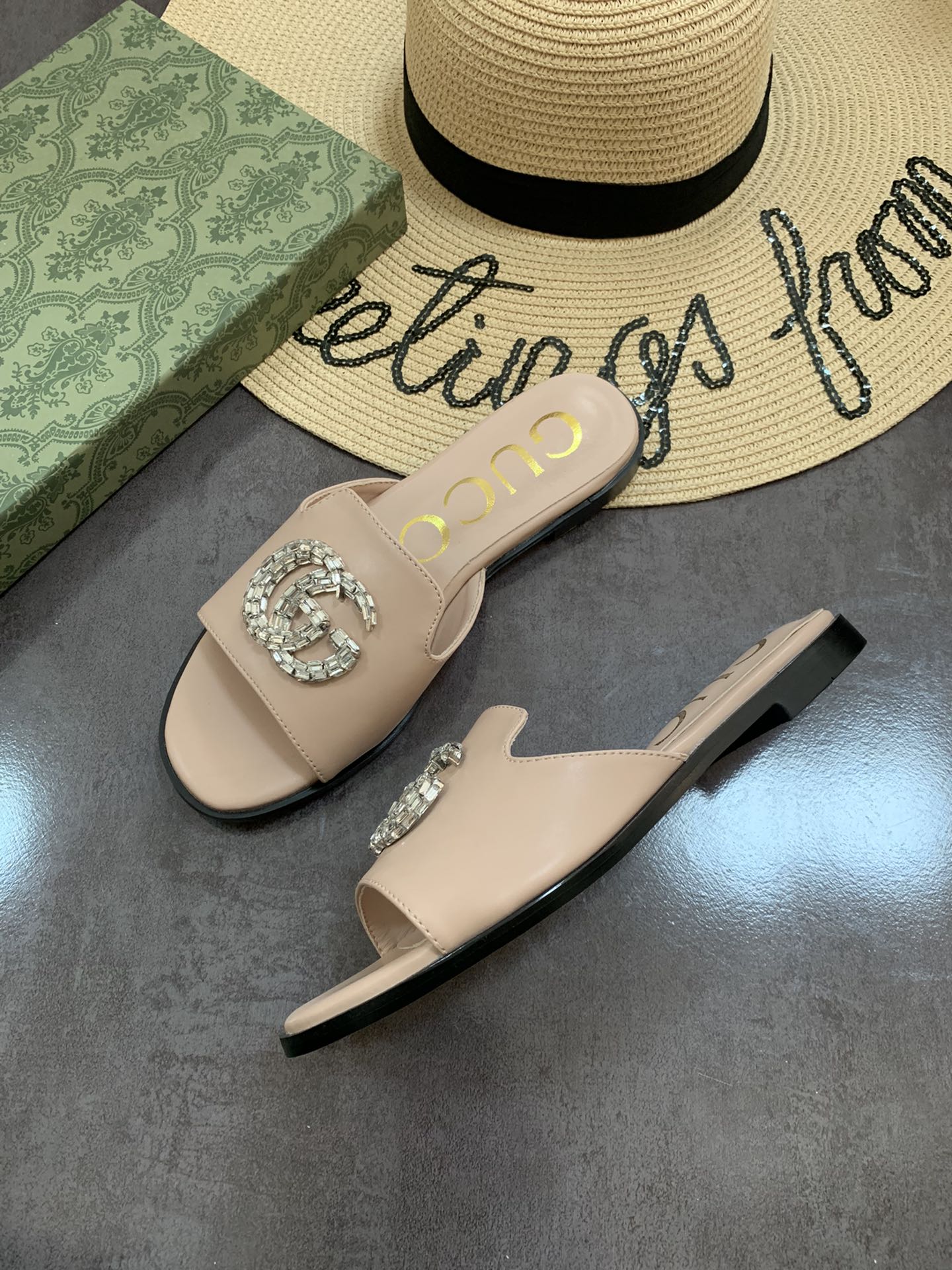 Gucci Double G Slippers Leather Beaded In Beige