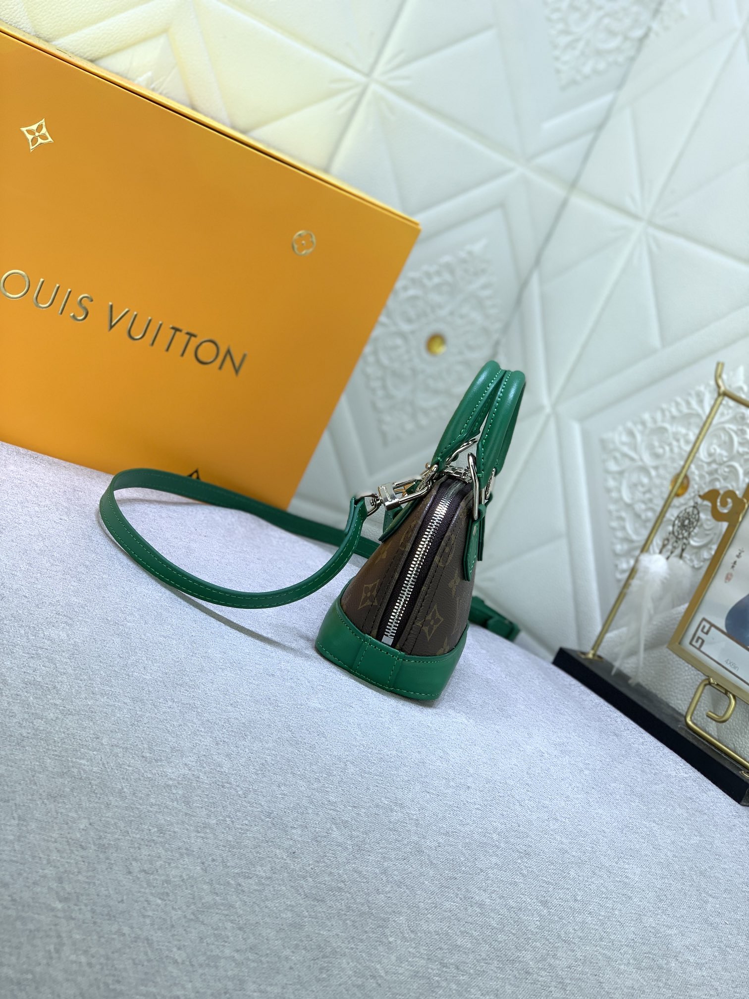 Louis Vuitton Mini Alma Monogram Canvas Mix With Green 18Cm M83204