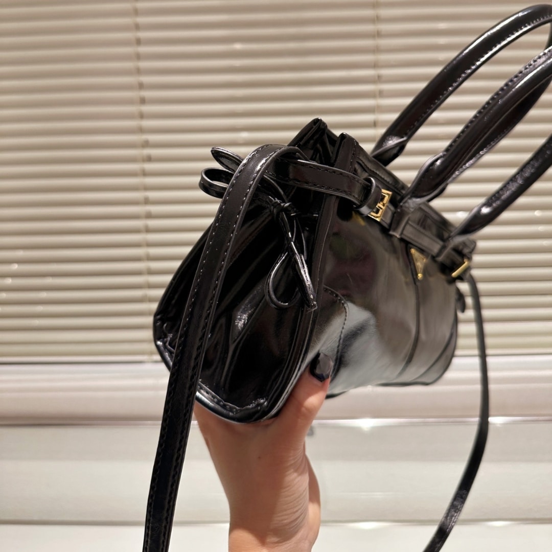 Prada Medium Leather Handbag Black 32Cm
